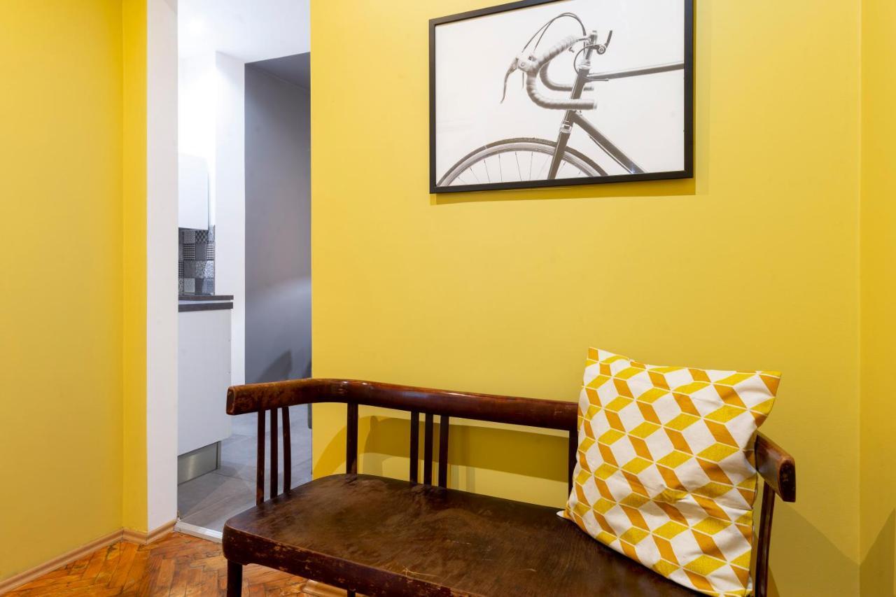 Tram Apartment For 4 Guests ตรีเอสเต ภายนอก รูปภาพ